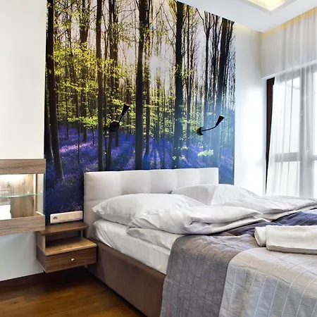 Apartment Jana Kazimierza - Wola Warschau